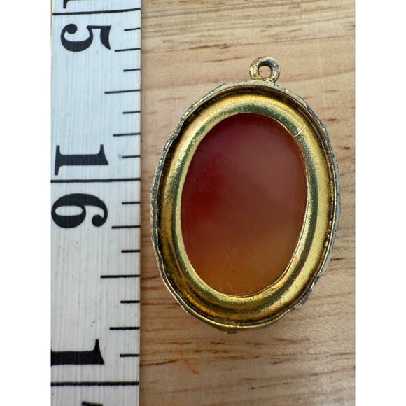 Vintage Oval Cameo Pendant With Womans Profile In Gold-Tone Frame - 1.5" x 1" - Picture 4 of 6
